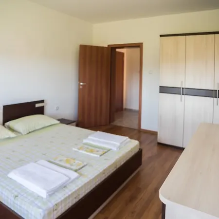 Georgievi Casa de hóspedes Primorsko